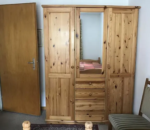 Haus Calanda Apartamento *