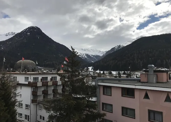 Haus Calanda Apartamento Davos